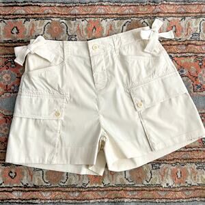 Lauren Ralph Lauren Twill Cream Cargo Pocket Shorts